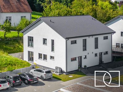 Baujahr 2021! Energieeffizienter KfW-40 Neubau in ruhiger Lage mit PV-Anlage
