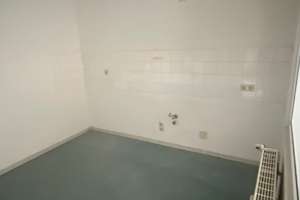 Große 5-Zimmer-Wohnung in Bremerhaven zu vermieten! – Hafenstraße 164, 27568 Lehe, Bremerhaven – Vorschaubild 2