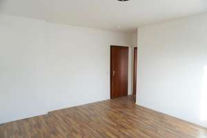 2-Zimmer-Wohnung im 2. OG – Neues Badezimmer & frische Optik – Luisenstraße 17, 46049 Lirich-Süd, Oberhausen – Vorschaubild 4