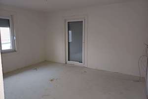 Besichtigung im Juni      Neuwertiges Mehrfamilienhaus- Wäremschutz - Scheune zum Ausbau – Die vollständige Adresse der Immobilie erhältst du vom Anbieter., 78628 Frittlingen – Vorschaubild 30