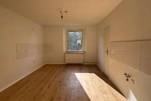 Großzügige 2 Zimmer Wohnung mit Gästetoilette – Opphoferstraße 44, 42107 Elberfeld, Wuppertal – Vorschaubild 5