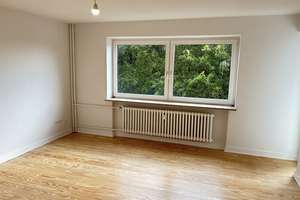 Sanierte 3-Raumwohnung mit Balkon