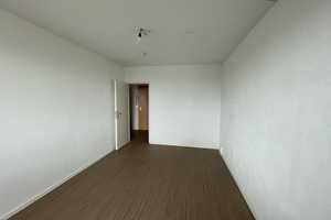 2-Zimmer-Wohnung in Marzahn mit Blick bis zum Fernsehturm – Allee der Kosmonauten 69, 12681 Berlin – Vorschaubild 19