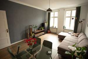 Helle, stilvolle 2-Zimmer Altbau-Eigentumswohnung mit Balkon im ruhigen Villenviertel Babelsberg-Süd – Die vollständige Adresse der Immobilie erhältst du vom Anbieter., 14482 Babelsberg Süd, Potsdam – Vorschaubild 2