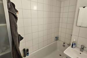 Wohnen mit Aussicht: Großzügige 2,5-Zimmer-Wohnung in Erfurts Altstadt – Juri-Gagarin-Ring 126a, 99084 Altstadt, Erfurt – Vorschaubild 10