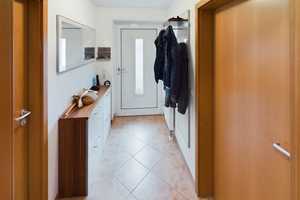 Einziehen, wohlfühlen, durchatmen - Großzügige Doppelhaushälfte mit Einliegerwohnung und Garten – Reutlingen (Kreis) – Vorschaubild 21