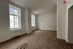 Kernsanierte, lichtdurchflutete 4 Zimmerwohnung mitten in Wiesbaden – Wellritzstraße 42, 65183 Westend / Bleichstraße, Wiesbaden – Vorschaubild 3