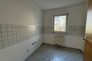Gemütliche 3-Raum-Wohnung mit Aufzug und Balkon - Stellplatz möglich! – Sankt-Michael-Straße 11/11a, 39112 Magdeburg – Vorschaubild 5