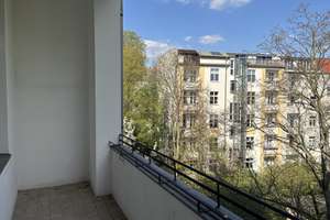 4-Zimmer Altbauwohnung mit offener Küche, Dielenboden und Stuck - Keine Käuferprovision – Uhlandstraße 145, 10719 Wilmersdorf, Berlin – Vorschaubild 8