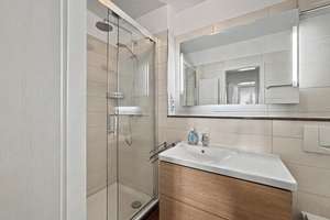 Zauberhafte 2-Zimmer-Maisonettewohnung mit Meerblick in Binz auf Rügen – Die vollständige Adresse der Immobilie erhältst du vom Anbieter., 18609 Binz – Vorschaubild 7