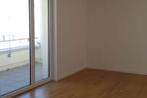 Neuwertige, helle 2 -Zimmer Wohnung mit Balkon u. EBK in Mannheim(Rott) – Ida-Dehmel-Ring 76, 68309 Käfertal, Mannheim – Vorschaubild 2