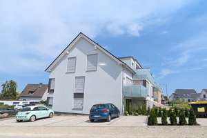 Exklusive 2ZKB Dachgeschosswohnung mit Balkon und Aufzug in Bielefeld Dornberg  – Wannseeweg 1, 33619 Dornberg, Bielefeld – Vorschaubild 2