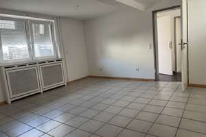 Kompakt wohnen: Einzimmerwohnung in Friedrichsdorf – Schulstraße 13, 61381 Friedrichsdorf – Vorschaubild 2