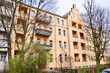 Schmucke Zweizimmerwohnung mit Loggia in ruhiger Seitenstraße