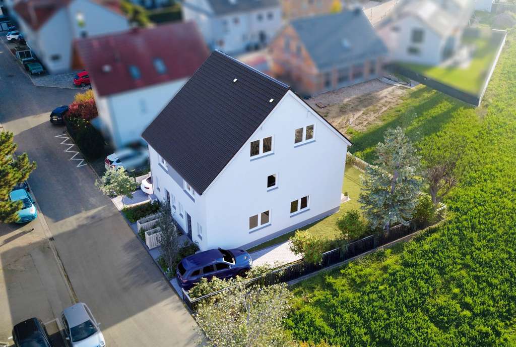 ÄUßERSTE FELDRANDLAGE: Perfekt aufgeteilt & vollunterkellert!  Wunderschöne DHH (R) im Neubaugebiet