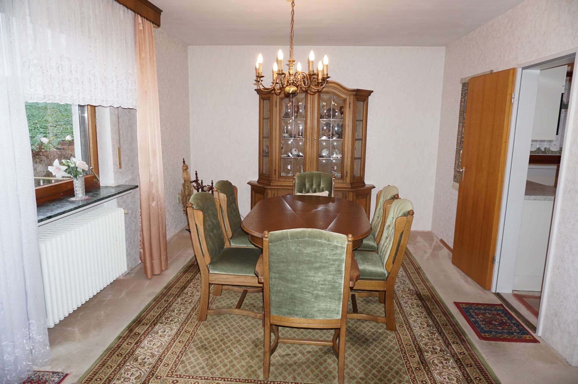 Immobilie in Guxhagen - Attraktives Zweifamilienhaus in ruhiger, naturnaher Lage. Keine Käuferprovision! - Bild 0