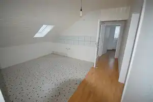 Einfamilienhaus in Rolfsbüttel – Großzügige 7 Zimmer und teilbares Grundstück für ein Neubau – Gifhorn (Kreis) – Vorschaubild 15