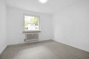 Bremen-Burgdamm/Burglesum | Renovierte 3 Zi.-Wohnung mit Balkon im 1.OG - provisionsfrei! – Die vollständige Adresse der Immobilie erhältst du vom Anbieter., 28719 Burgdamm, Bremen – Vorschaubild 11