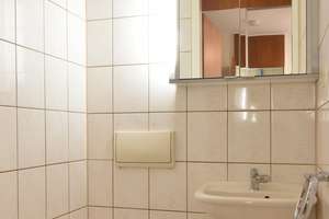 Sehr schöne, helle und freie 4-Zi-Whg mit Balkon und TG-Stellplatz, ohne Käuferprovision! – Die vollständige Adresse der Immobilie erhältst du vom Anbieter., 90471 Langwasser Nordost, Nürnberg – Vorschaubild 14