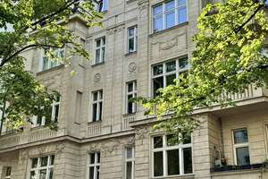 Herrschaftliche Altbauwohnung in ruhiger Lage nahe Kurfürstendamm – Die vollständige Adresse der Immobilie erhältst du vom Anbieter., 10707 Wilmersdorf, Berlin – Vorschaubild 2
