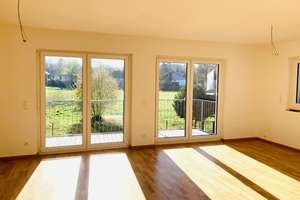 Traumhafte 3-Zimmer-Wohnung mit EBK und großem Südbalkon in München Lochhausen