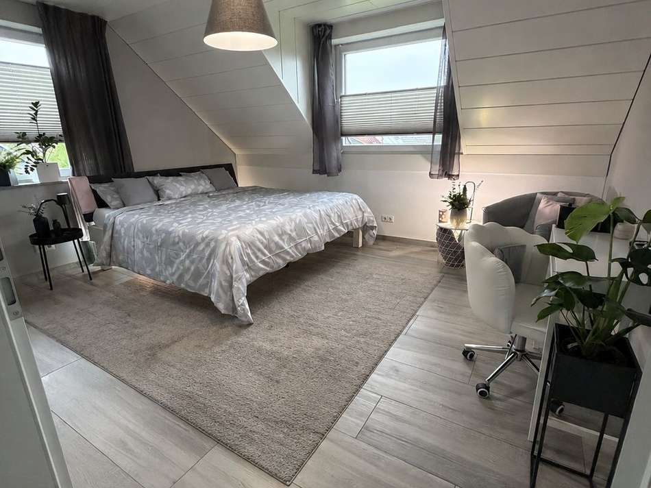 Schlafzimmer OG