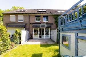 Großzügiges Wohnen auf vier Ebenen – Dachstudio, Garten & Vollkeller – Die vollständige Adresse der Immobilie erhältst du vom Anbieter., 22145 Rahlstedt, Hamburg – Vorschaubild 12