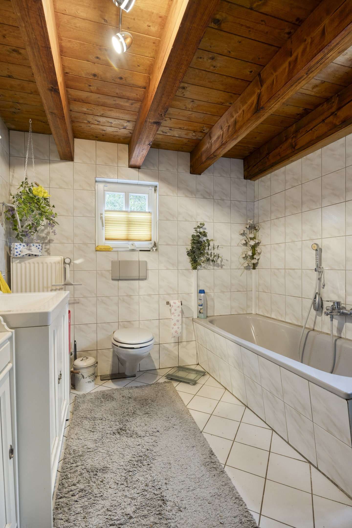 Immobilie in Kirchen (Sieg) - Seltenes Schmuckstück * Wohnen mit Geschichte und Komfort am Fuße der Freusburg * mit großer Scheune - Bild 0