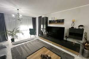 Exquisite 2,5-Zimmer-Erdgeschosswohnung mit Garten & Terrasse in Augsburg