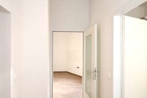 Gemütliche, komplett neu renovierte 2-Zi.-Wohnung in einem Altbau, Nähe S-7 Mittersendling – Die vollständige Adresse der Immobilie erhältst du vom Anbieter., 81369 Untersendling, München – Vorschaubild 7