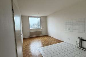 Modernisierte 3,5-Zimmer-Wohnung in Köln-Niehl – Nesselrode Str. 18, 50735 Niehl, Köln – Vorschaubild 3