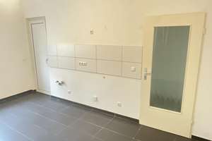 Schicke 2-Zimmer-Wohnung mit Wohnküche in Duisburg Neudorf – Uthmannstraße 11, 47057 Neudorf-Süd, Duisburg – Vorschaubild 5