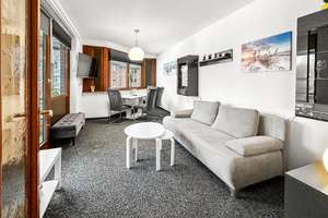 Möblierte Wohnung mit Balkon & Pool in ruhiger Lage von Travemünde – Die vollständige Adresse der Immobilie erhältst du vom Anbieter., 23570 Travemünde, Lübeck – Vorschaubild 4
