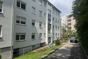Stilvolle 4 Zimmer-Eigentumswohnung mit Balkon in ruhiger Wohnlage von Biberach an der Riss – Widdersteinstraße 31, 88400 Biberach an der Riß – Vorschaubild 2