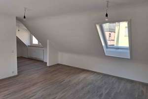 2-Zimmer-Dachwohnung, Erstbezug nach Renovierung in 90402 Nürnberg, Färberstraße – Färberstraße xx, 90402 Altstadt, St. Lorenz, Nürnberg – Vorschaubild 15