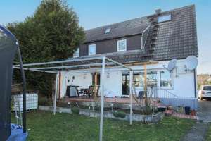 Gepflegte und laufend in Stand gehaltene Doppelhaushälfte mit schönem Garten in Elchingen – Die vollständige Adresse der Immobilie erhältst du vom Anbieter., 89275 Elchingen – Vorschaubild 14