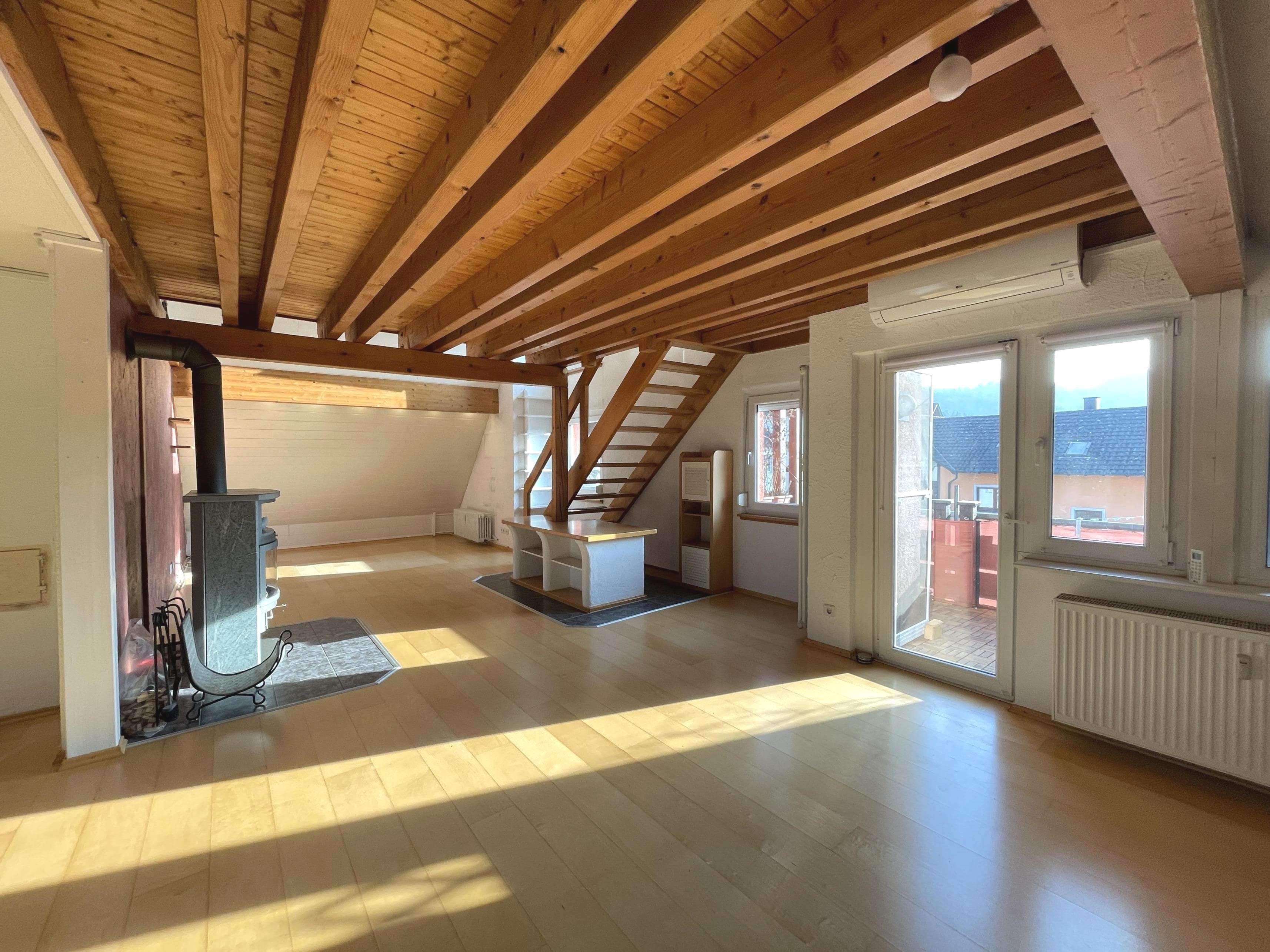 Immobilie in Berghaupten - Berghaupten - Großzügige Maisonettewohnung mit Wohlfühlcharakter! - Bild 0