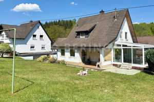 EINFAMILIENHAUS IN RUHIGER SONNENLAGE  I  HILCHENBACH-DAHLBRUCH – Siegen-Wittgenstein (Kreis) – Vorschaubild 1