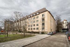 freie 2-Zimmer DG Wohnung an der Theresienwiese – Die vollständige Adresse der Immobilie erhältst du vom Anbieter., 80336 St. Paul, München – Vorschaubild 12