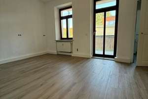 Stilvolle 5-Raum-Wohnung mit zwei Balkonen in Leipzig – Südstraße 5, 4178 Böhlitz-Ehrenberg, Leipzig – Vorschaubild 6