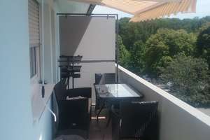 Modernisierte 3-Raum-Wohnung mit Balkon und Einbauküche in Singen Nord – Die vollständige Adresse der Immobilie erhältst du vom Anbieter., 78224 Singen (Hohentwiel) – Vorschaubild 2