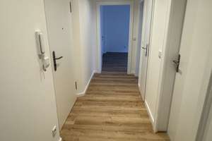 Frisch sanierte 2 Zimmer Wohnung in Düsseldorf Oberbilk – Erstbezug nach Sanierung – Kölner Straße 368, 40227 Oberbilk, Düsseldorf – Vorschaubild 3