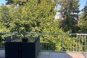 Modernes Penthouse im Grünen... mit Dachterasse, Wohnküche und drei Zimmern in Hamburg – Julius-Campe-Weg 31, 22119 Billstedt, Hamburg – Vorschaubild 2