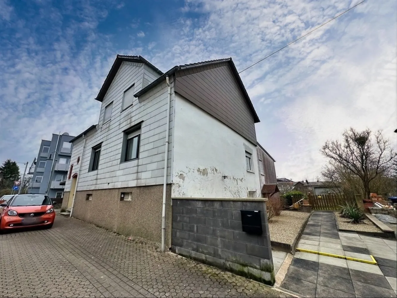 Zweifamilienhaus mit Einliegerwohnung in Merchweiler, Neunkirchen Kreis – Bild 4