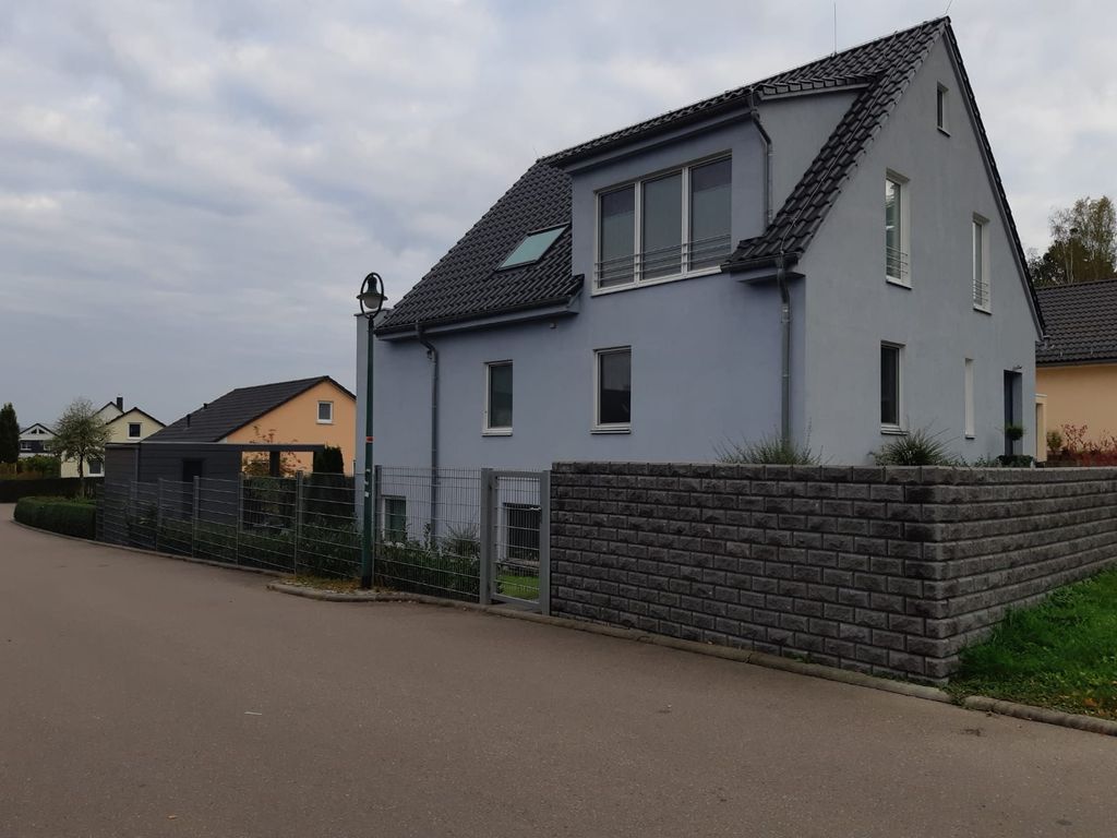 Attraktives Haus zur Miete in Nickern, Dresden