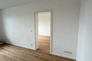 Helle 2-Zimmer Wohnung mit TG-Stellplatz und 2 Balkonen – Sachranger Straße 2, 81549 Obergiesing, München – Vorschaubild 18