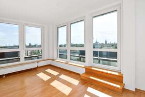 Leben im Turm - Der schönste Blick beginnt hier zu Hause! – Die vollständige Adresse der Immobilie erhältst du vom Anbieter., 12555 Köpenick, Berlin – Vorschaubild 2