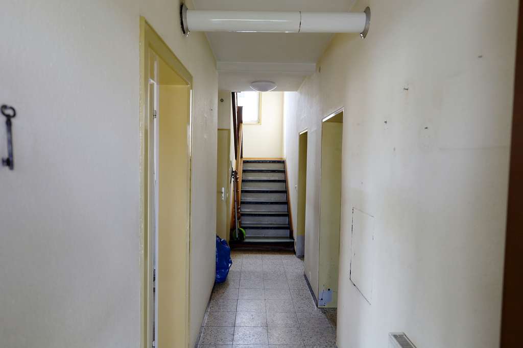 Immobilie in Wildberg - ZWEIFAMILIENHAUS MIT SCHEUNENANBAU UND  NEBENGEBÄUDE IN WILDBERG-SCHÖNBRONN - Bild 1