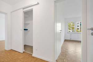 Lage, Lage, Lage: TOP renovierte 2-Zimmer-Wohnung – zur Gartenseite u. mit eigenem Stellplatz! – Die vollständige Adresse der Immobilie erhältst du vom Anbieter., 12163 Steglitz, Berlin – Vorschaubild 4