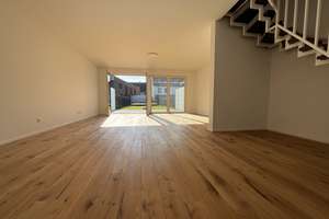 °KFW 55 JETZT SICHERN Moderner Klassizismus BEZUGSFERTIG - A+ - 5 Zimmer - Wärmepumpe - Garten° – Kanalstraße 1b, 41363 Jüchen – Vorschaubild 1